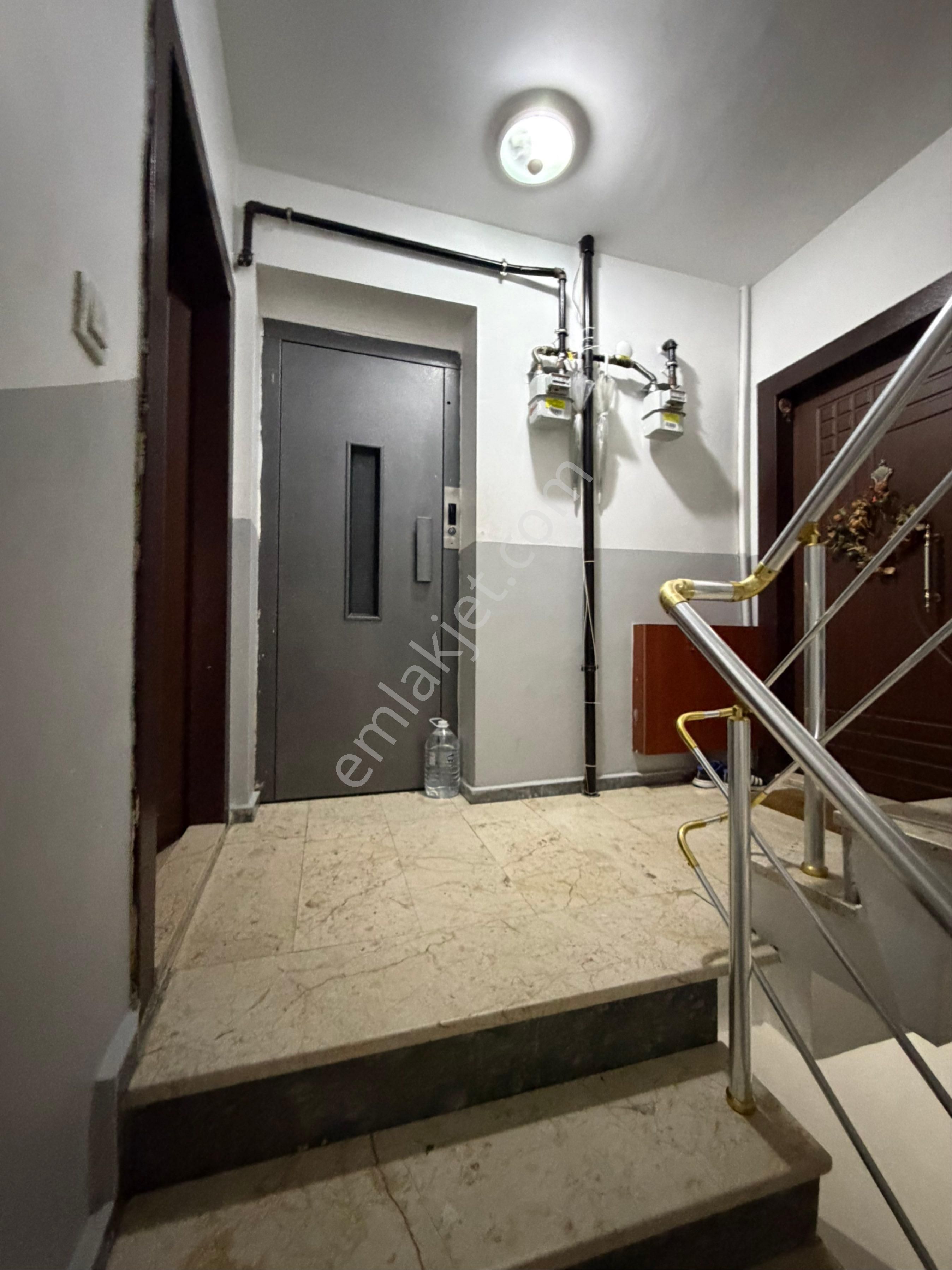 İnci'den T.reis Cadde Üzeri 90 M2 2+1 Krediye Uygun Fırsat Daire - Görsel 13