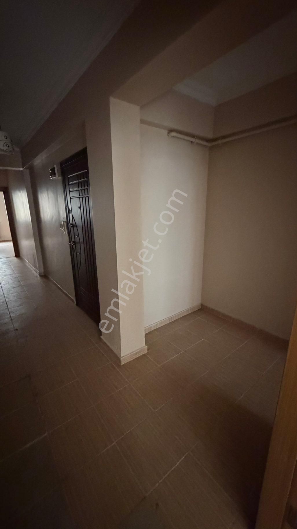 İnci'den T.reis Cadde Üzeri 90 M2 2+1 Krediye Uygun Fırsat Daire - Görsel 33