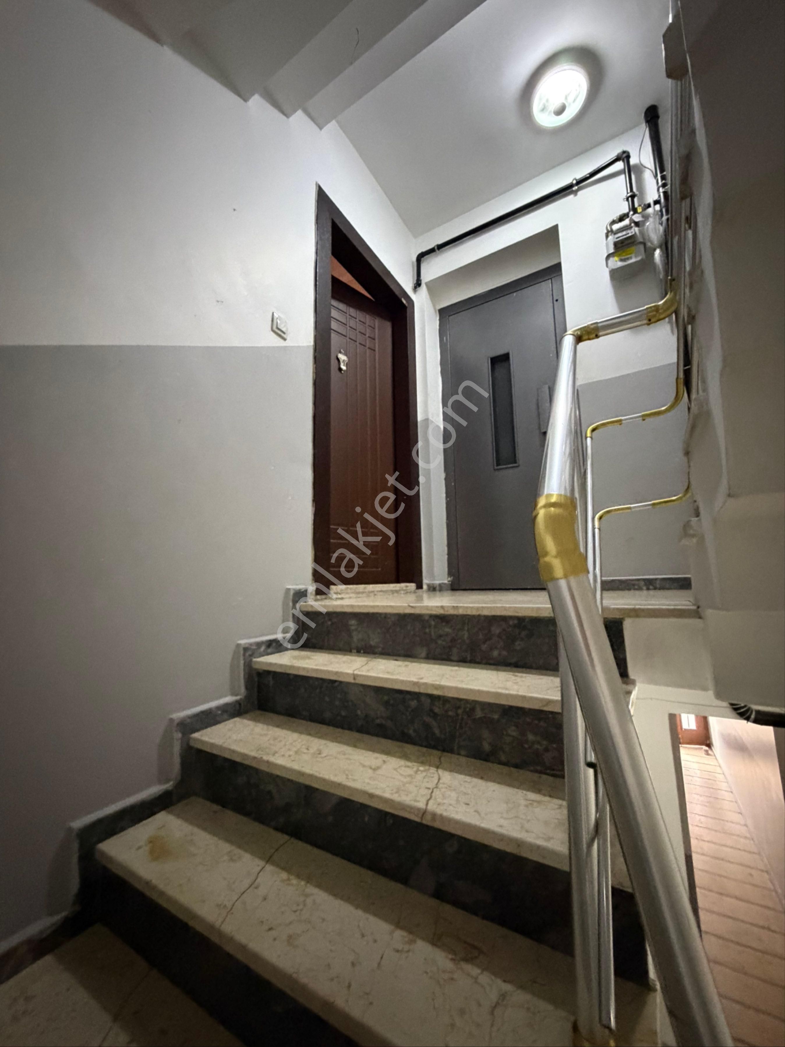 İnci'den T.reis Cadde Üzeri 90 M2 2+1 Krediye Uygun Fırsat Daire - Görsel 12