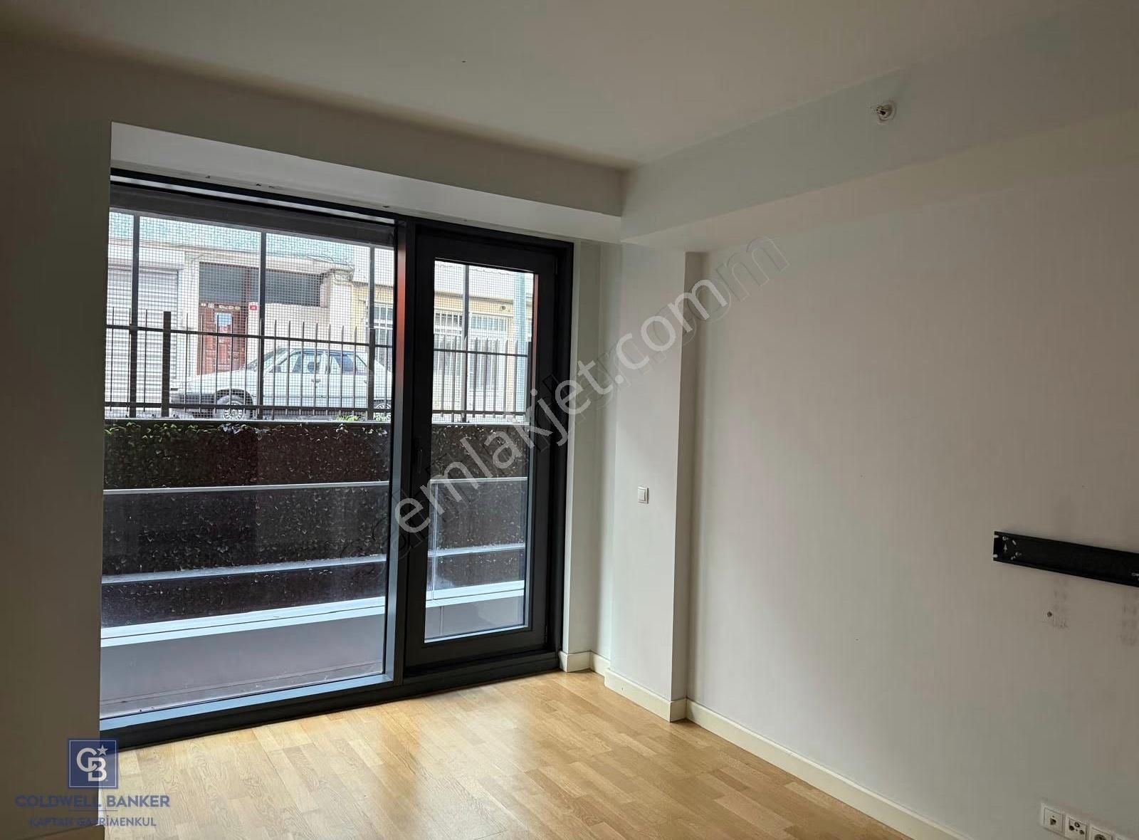 Taksim Petek Residence'da Satılık 1+1 Daire - Görsel 5