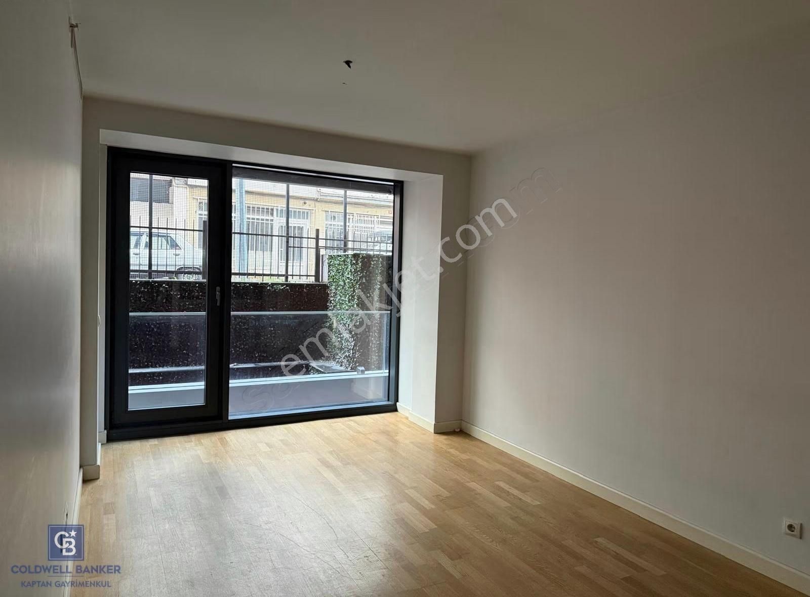 Taksim Petek Residence'da Satılık 1+1 Daire - Görsel 23