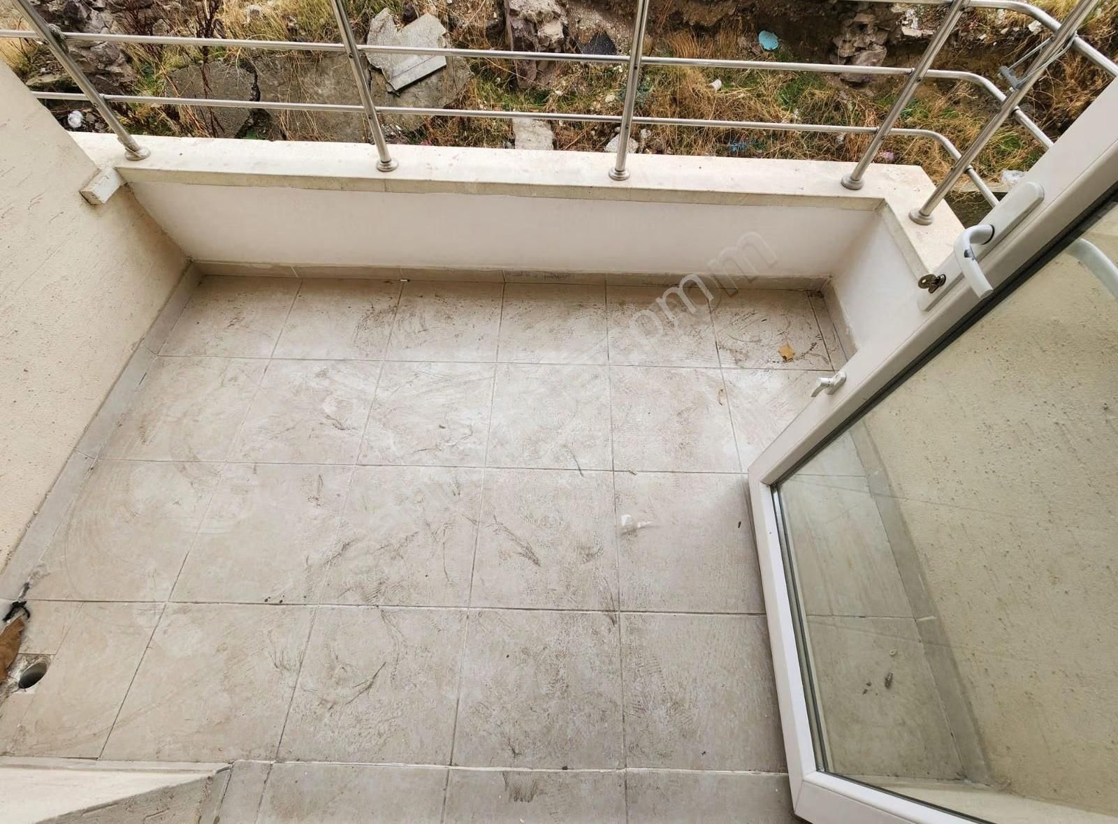 Ysf Emlaktan Fırsat Daire 3+1 Asansör Lü Birinci Kat Kök Tapu - Görsel 14