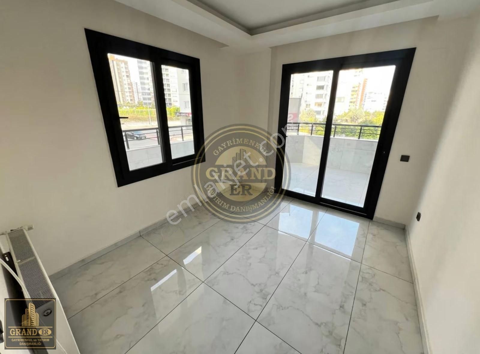 Mezitli Akdeniz Mah.de Her Kat Tek Daire Satılık 3+1 Daire - Görsel 17