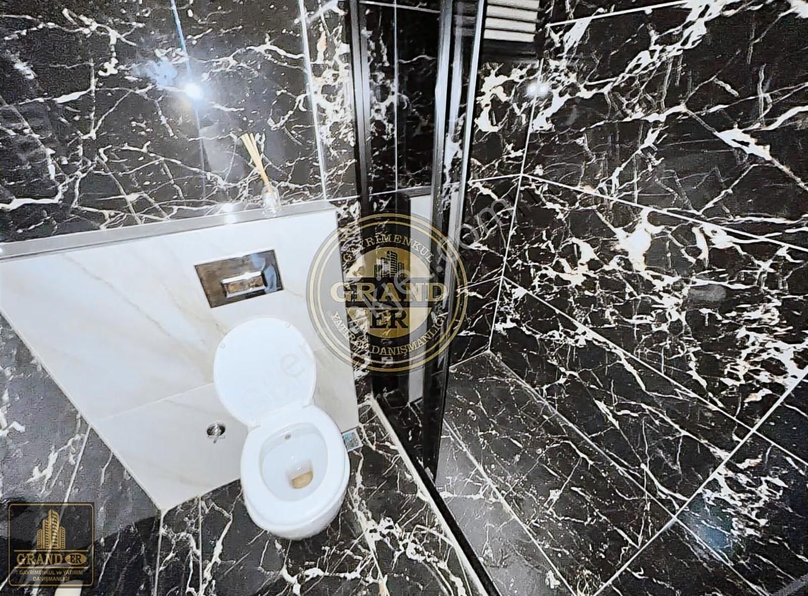 Mezitli Akdeniz Mah.de Her Kat Tek Daire Satılık 3+1 Daire - Görsel 13