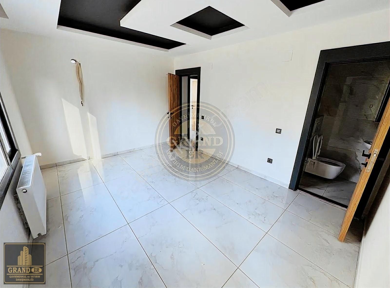 Mezitli Akdeniz Mah.de Her Kat Tek Daire Satılık 3+1 Daire - Görsel 5