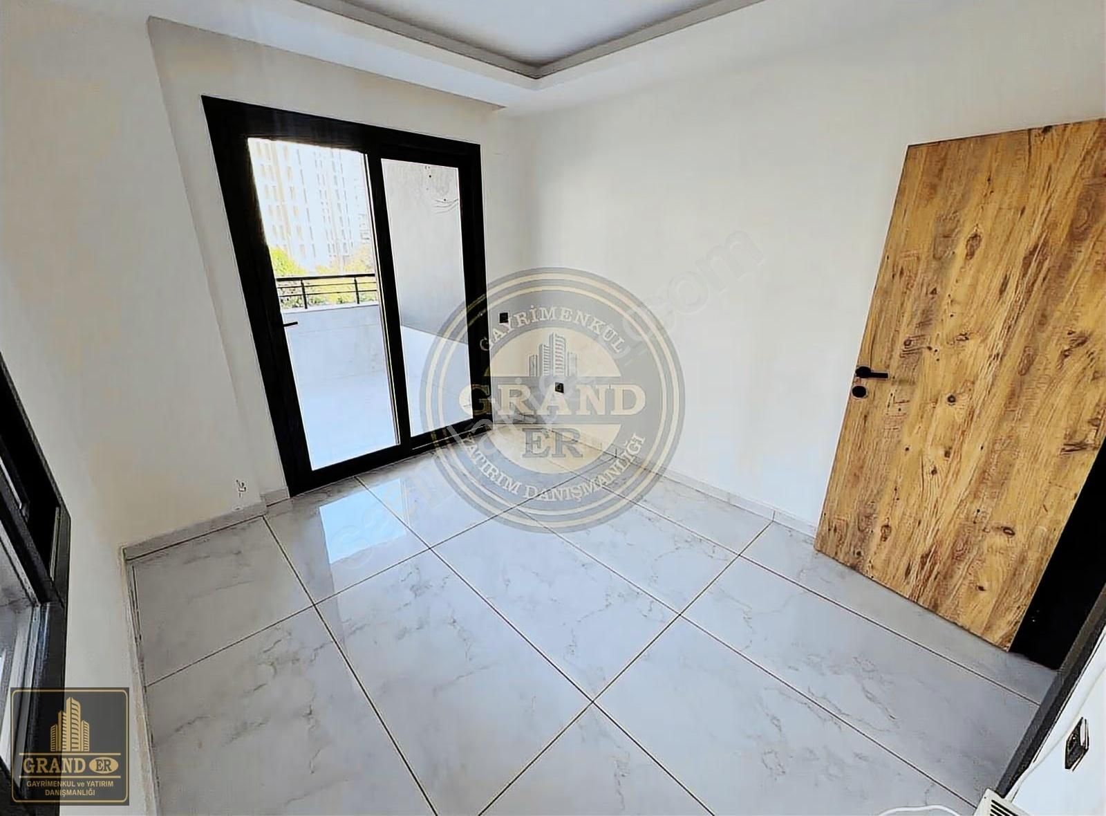 Mezitli Akdeniz Mah.de Her Kat Tek Daire Satılık 3+1 Daire - Görsel 16