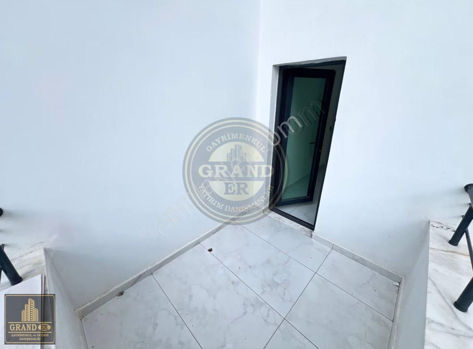 Mezitli Akdeniz Mah.de Her Kat Tek Daire Satılık 3+1 Daire - Görsel 21