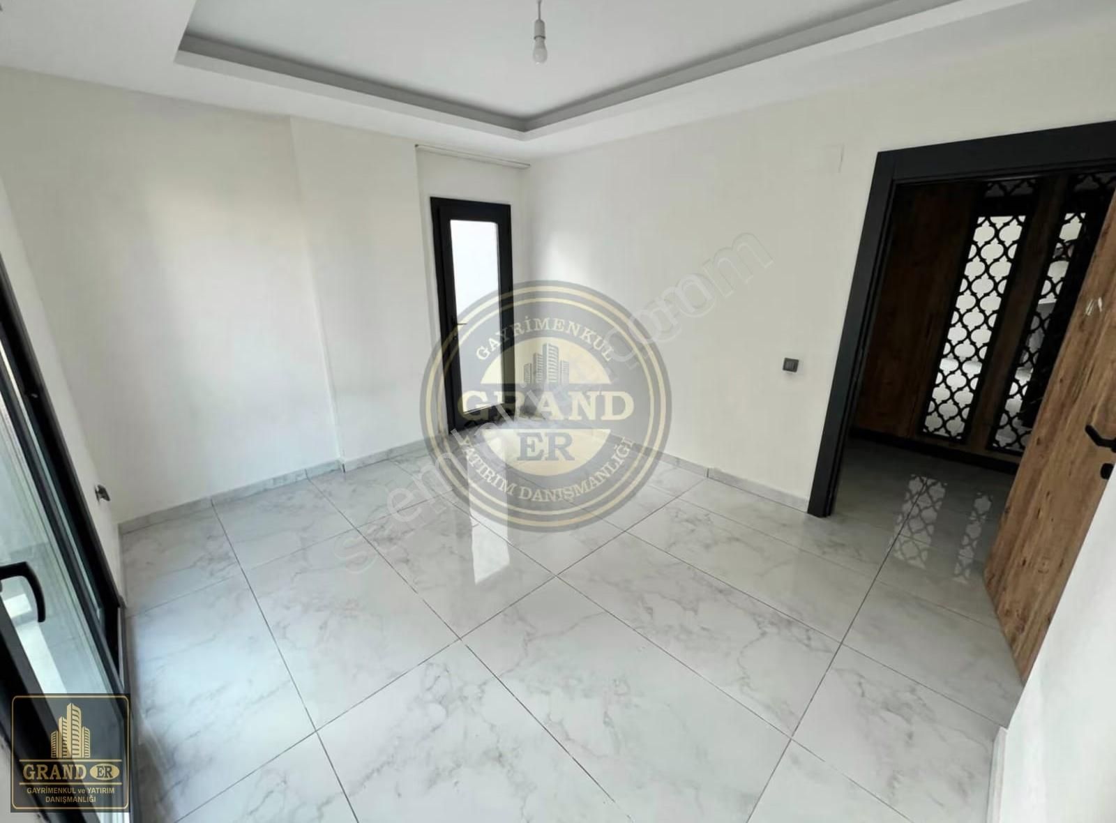 Mezitli Akdeniz Mah.de Her Kat Tek Daire Satılık 3+1 Daire - Görsel 11