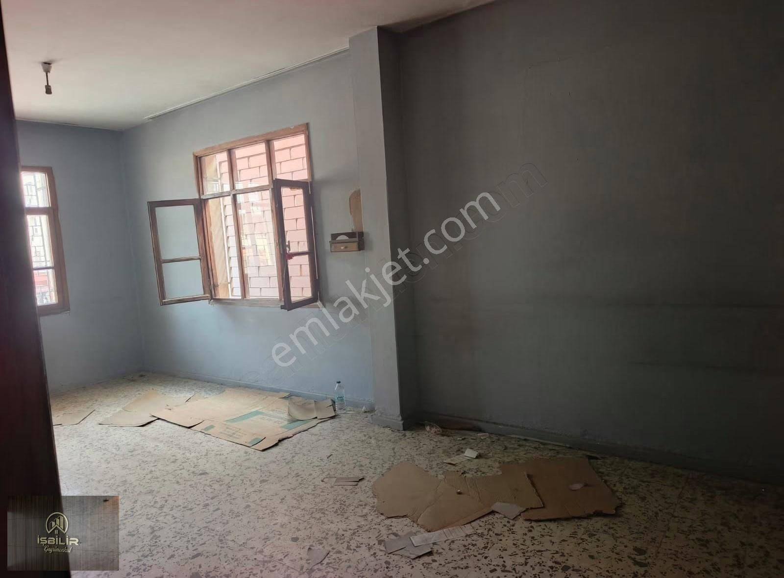 Şakirpaşa Mh Malazgirt Okulu Karşısı 3 Katlı Müstakil Ev - Görsel 23