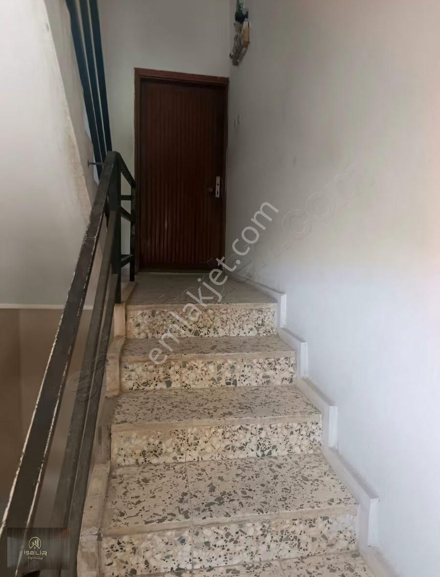 Şakirpaşa Mh Malazgirt Okulu Karşısı 3 Katlı Müstakil Ev - Görsel 9