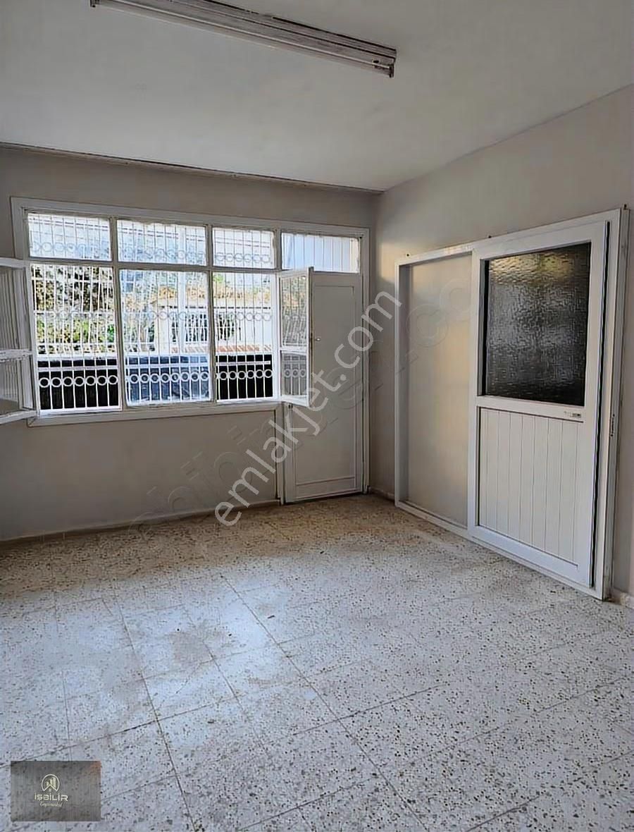 Barış Mahallesinde 2 Katlı Müstakil Ev