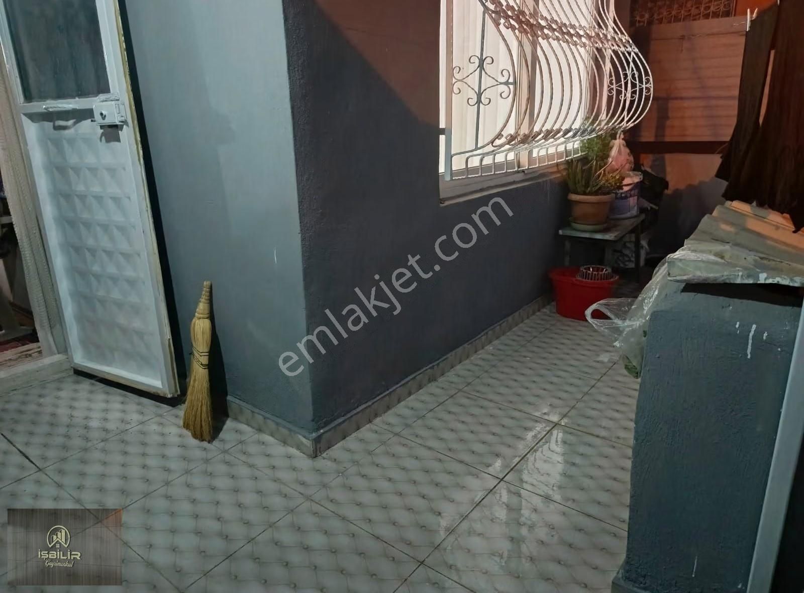 Barış Mahallesinde 2 Katlı Müstakil Ev - Görsel 9