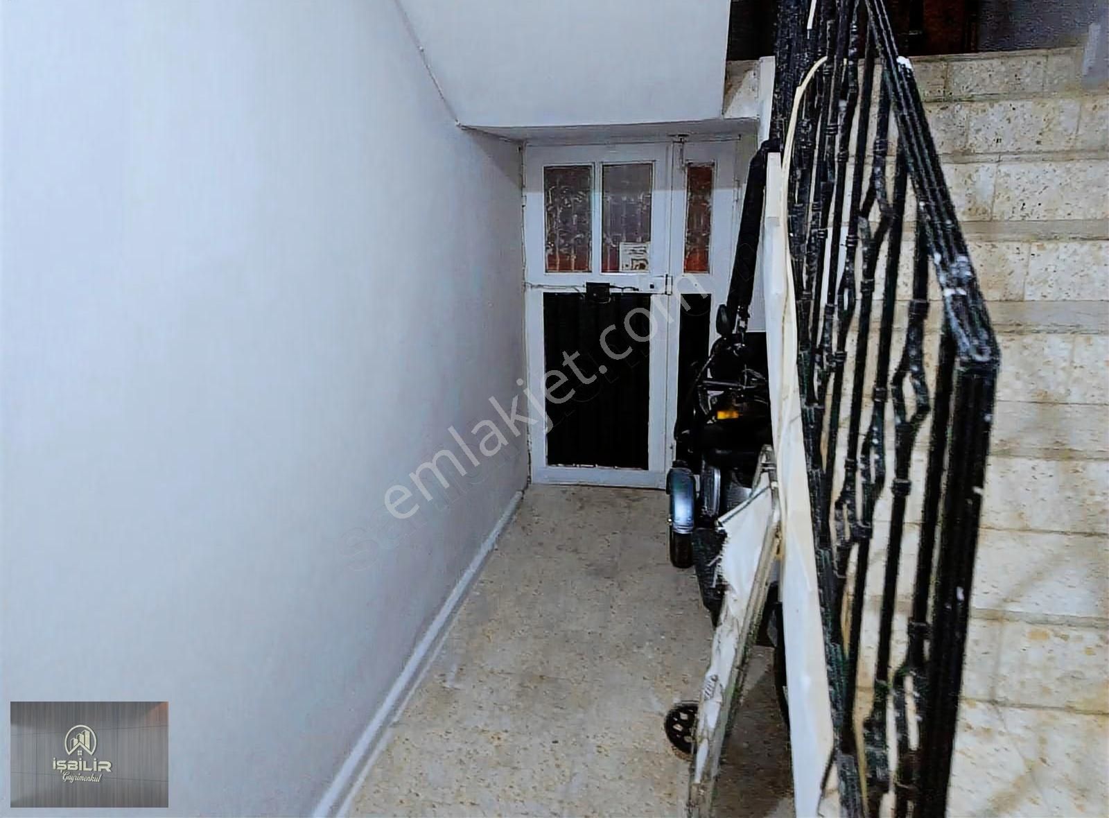 Barış Mahallesinde 2 Katlı Müstakil Ev - Görsel 19