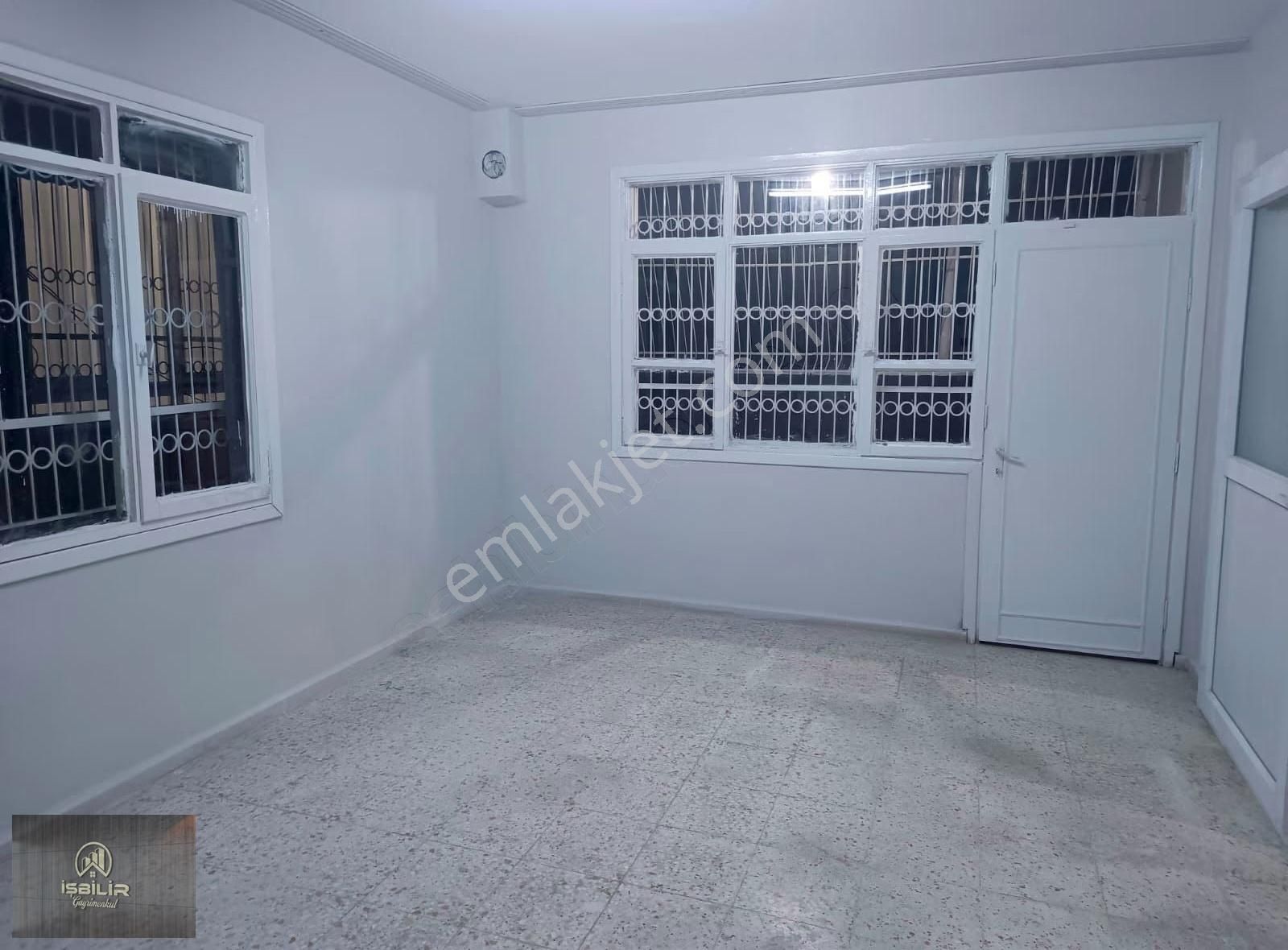 Barış Mahallesinde 2 Katlı Müstakil Ev - Görsel 8