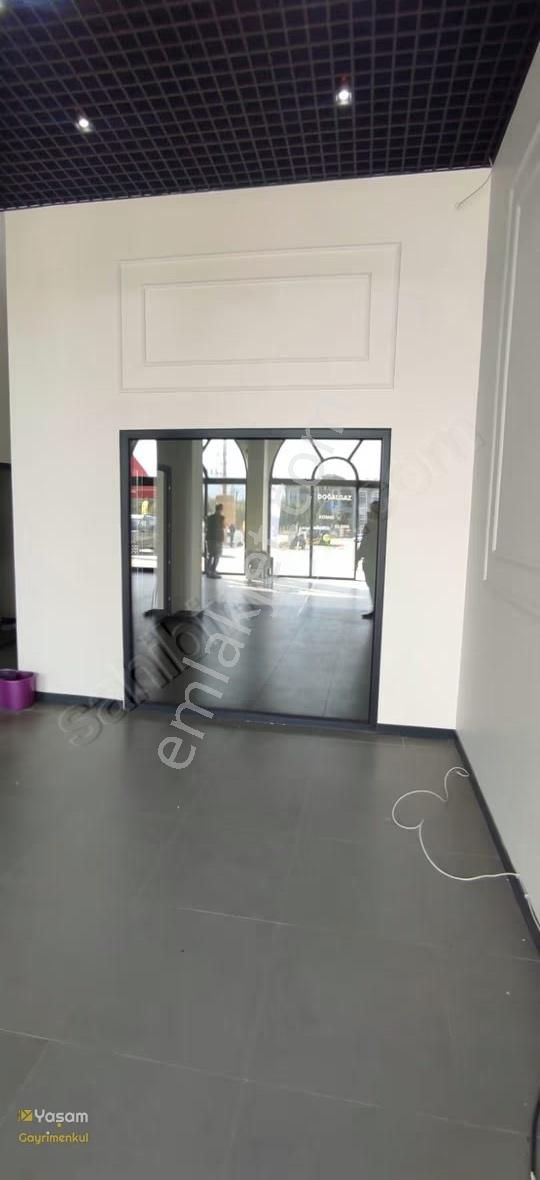 Mükemmel Lokasyon Atlıçayır Bulvarına Cephe Kiralık 125m2 Dükkan - Görsel 4