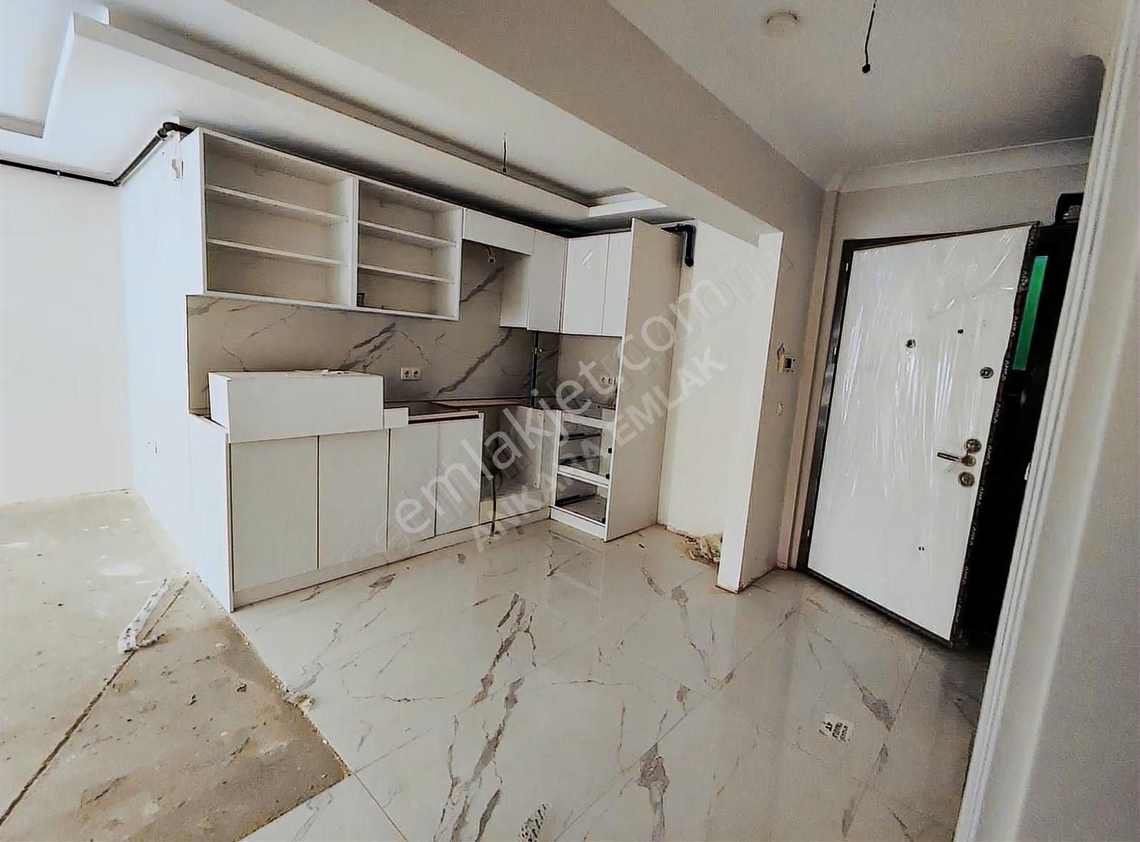 Ankara Emlaktan Esatta Yeni Bina Arakat Kapalı Garaj 2+1 Satılık - Görsel 6