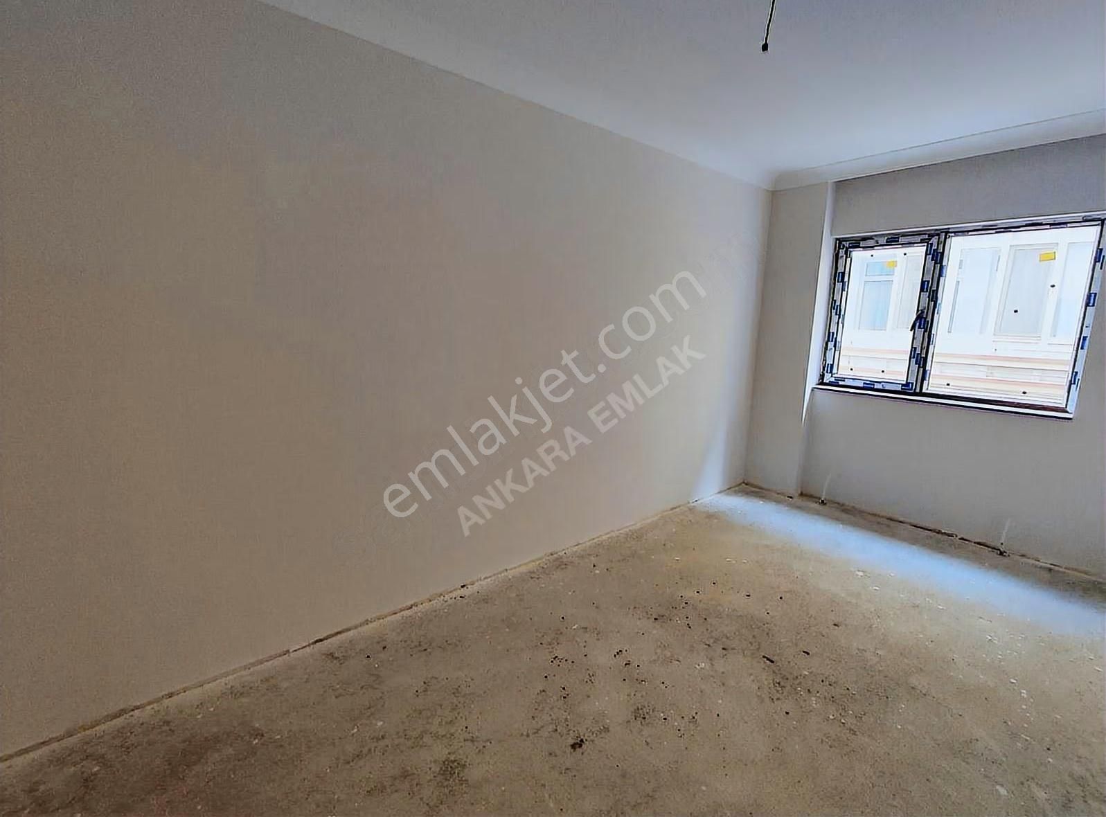 Ankara Emlaktan Esatta Yeni Bina Arakat Kapalı Garaj 2+1 Satılık - Görsel 7