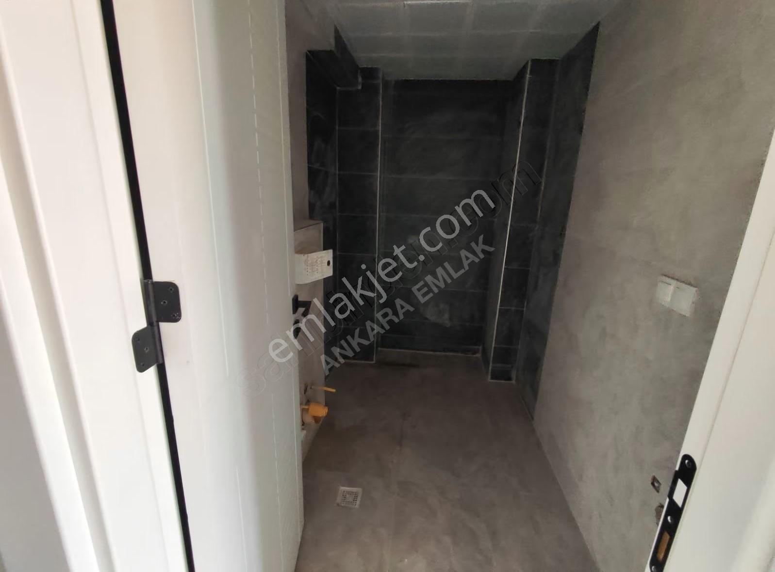 Ankara Emlakta Esatta Yeni Binada 3+1 Bağımsız Mutfak Satılık - Görsel 18