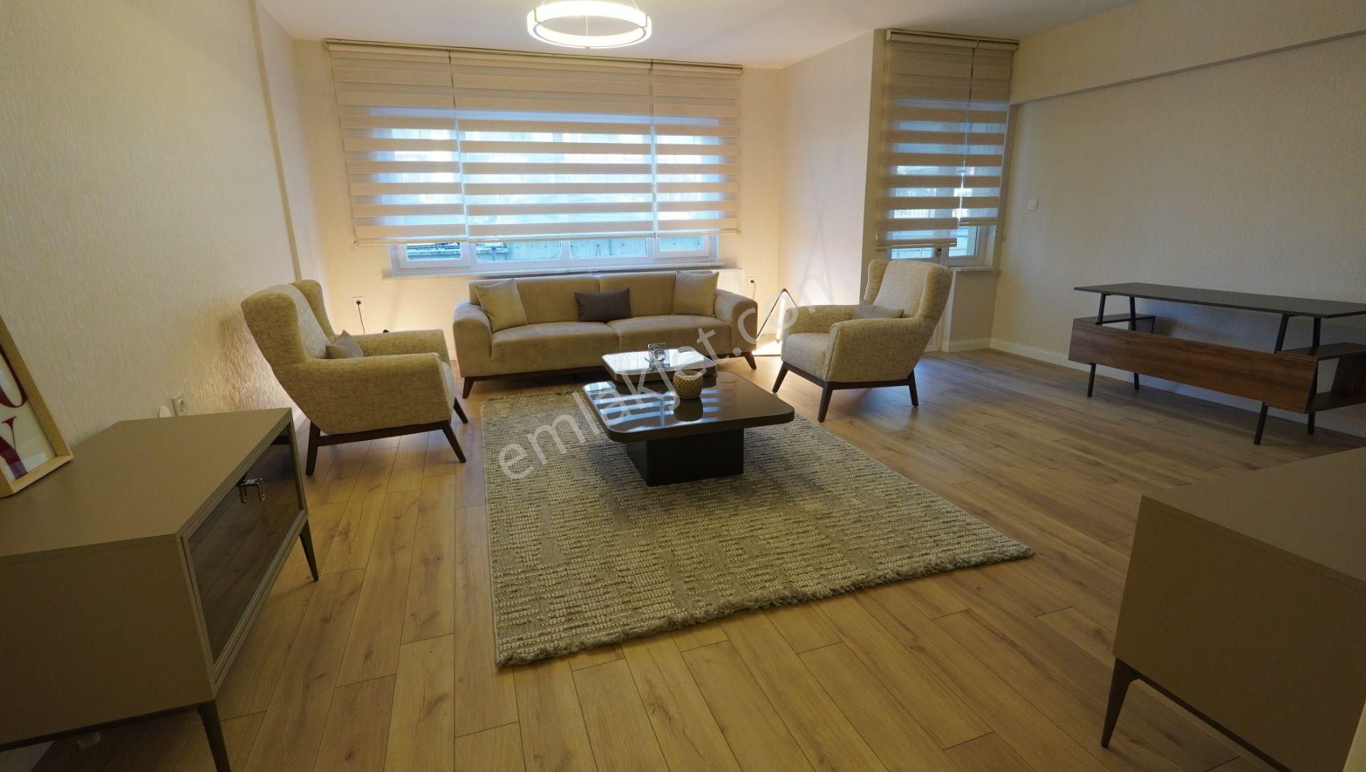 Ümitköyün En Merkezi 3+1 Doktora Dişhekimi Psikiyatra Psikoloğa