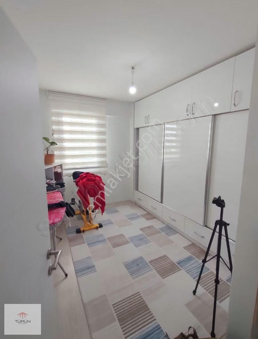 Taşyaka'da, Havuzlu, 3+1, Asansörlü, Ara Kat Muhteşem Daire - Görsel 11