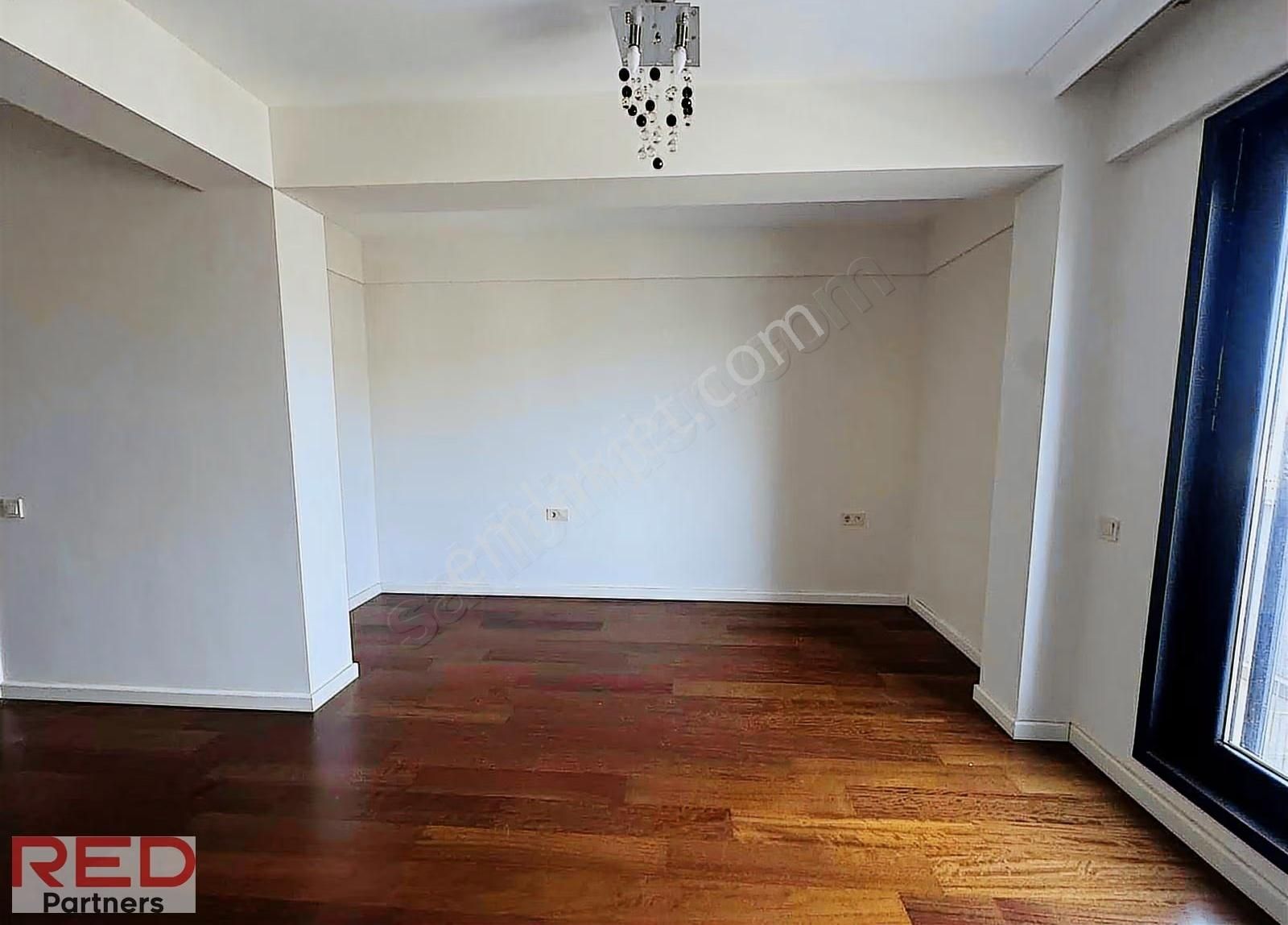 Sinpaş Liva Turkuaz'da 240 M2 Teraslı 3,5+1 Dubleks Kiralık - Görsel 5