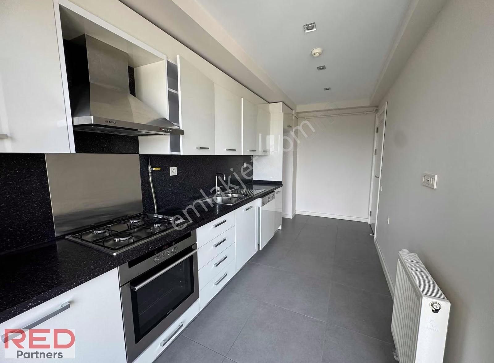 Sinpaş Liva Turkuaz'da 240 M2 Teraslı 3,5+1 Dubleks Kiralık - Görsel 29