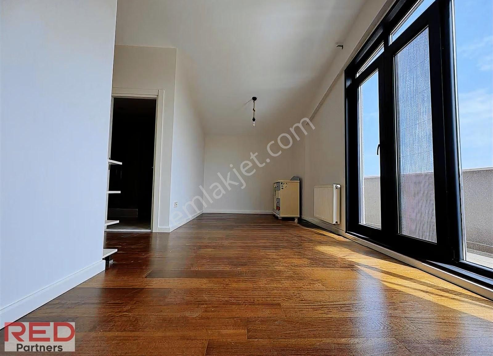Sinpaş Liva Turkuaz'da 240 M2 Teraslı 3,5+1 Dubleks Kiralık - Görsel 15