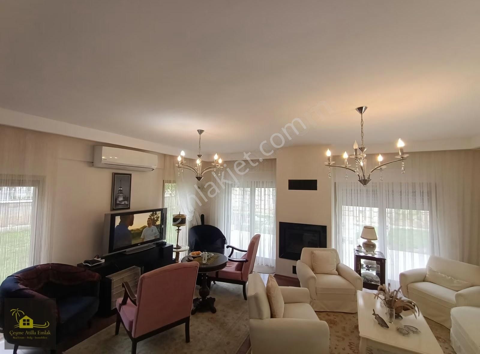 Çeşme Merkez'de Satılık Tam Müstakil 390m2 Arsa İçinde Villa - Görsel 9