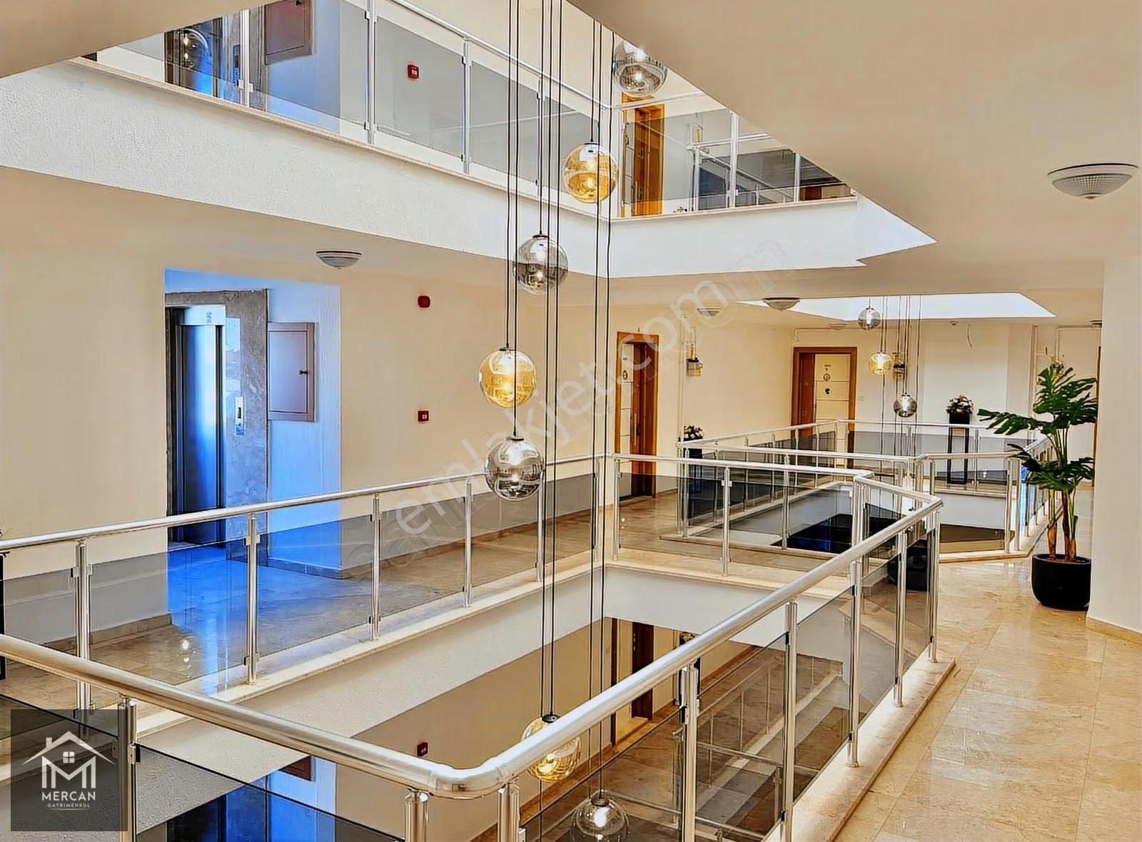 Mercan'dan Harika Projede 80 M² Full Eşyalı Lüks Daire! - Görsel 14