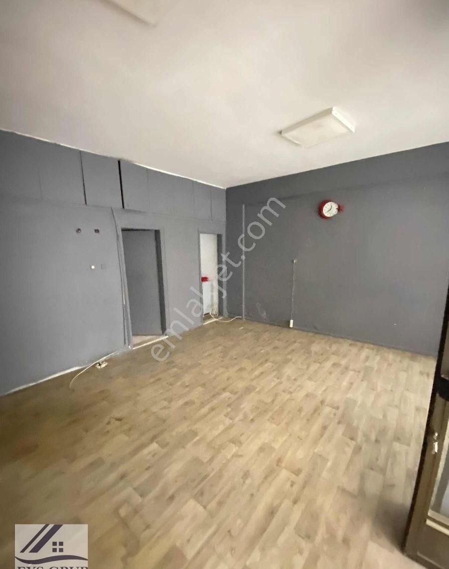 Eysde Zaimağa Caddesinde Kiralık Geniş Cepheli Kiralık Dükkan - Görsel 4