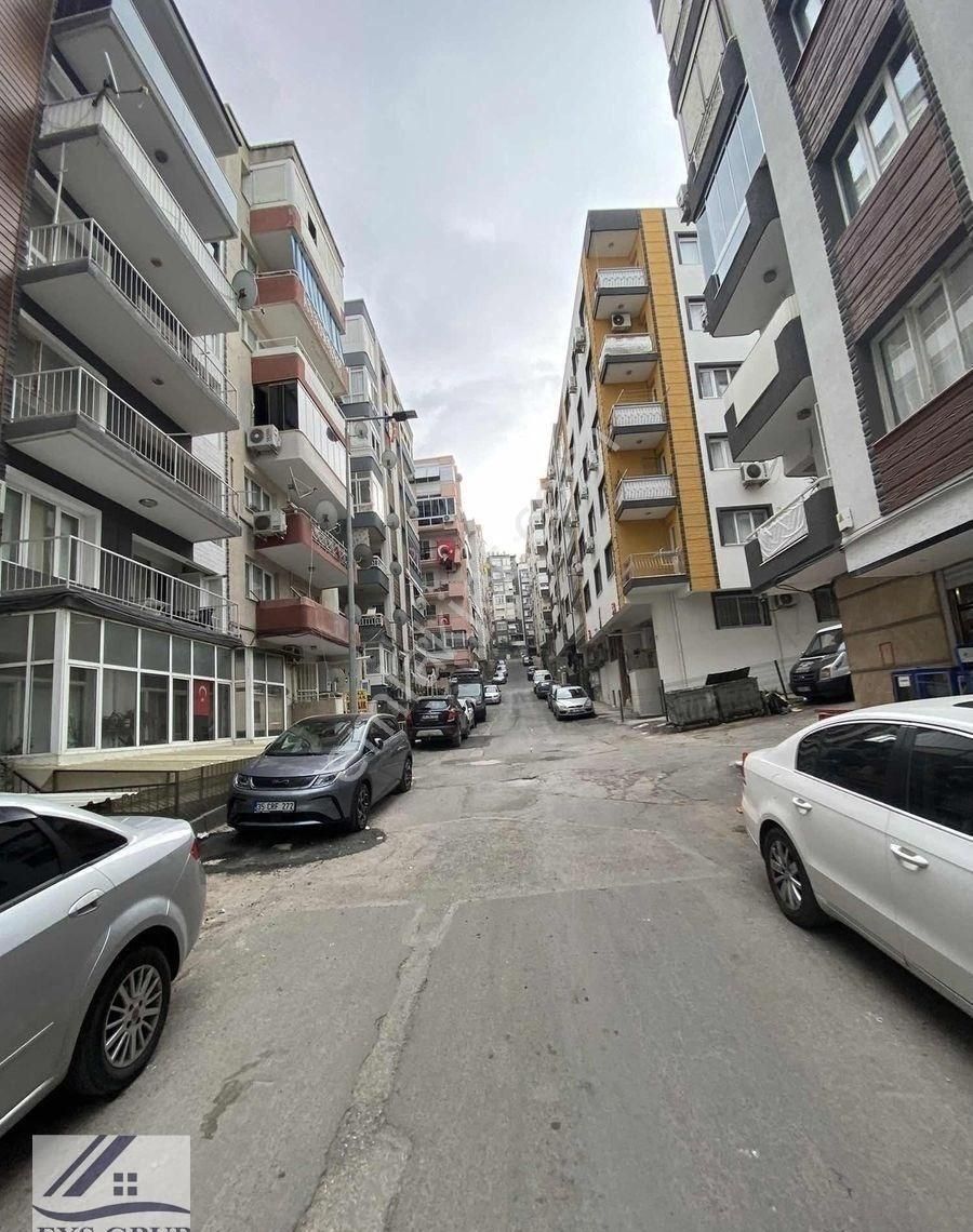 Eysde Zaimağa Caddesinde Kiralık Geniş Cepheli Kiralık Dükkan