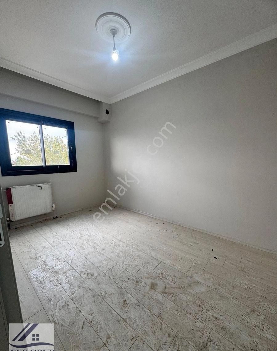 Bornova Kızılay Mahallesinde Site İçi 1+1 Lüks Arakat Asansörlü Otoparklı Satılık - Görsel 18