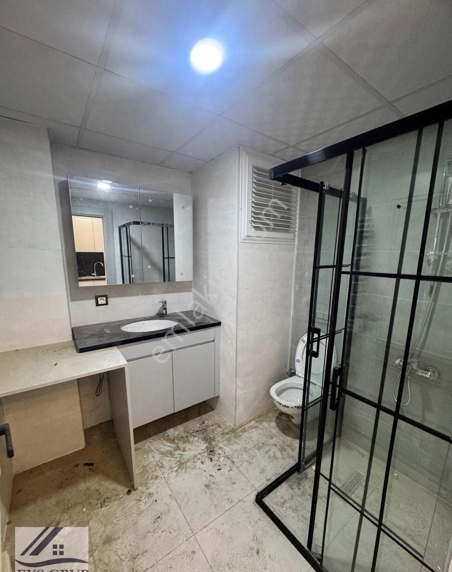 Bornova Kızılay Mahallesinde Site İçi 1+1 Lüks Arakat Asansörlü Otoparklı Satılık - Görsel 9