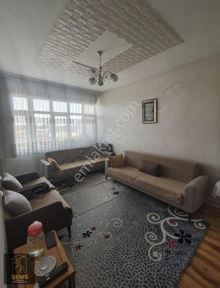 Tramvay Durağında Eminevim Banka Kredisine Uygun Bakımlı Daire - Görsel 13