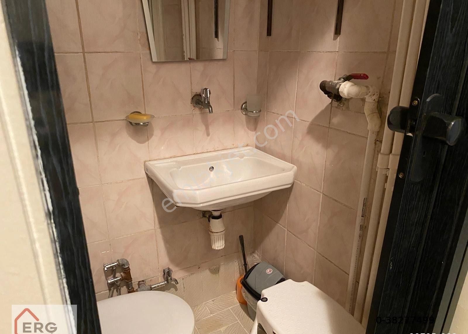 Çankaya Ayrancı Hoşdere Ana Cadde Üzeri Mobilyalı Kiralık 3+1 - Görsel 13