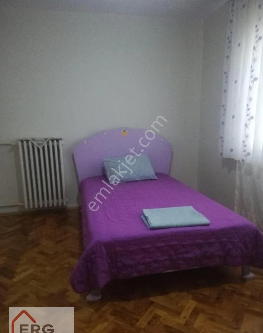 Çankaya Ayrancı Hoşdere Ana Cadde Üzeri Mobilyalı Kiralık 3+1 - Görsel 3