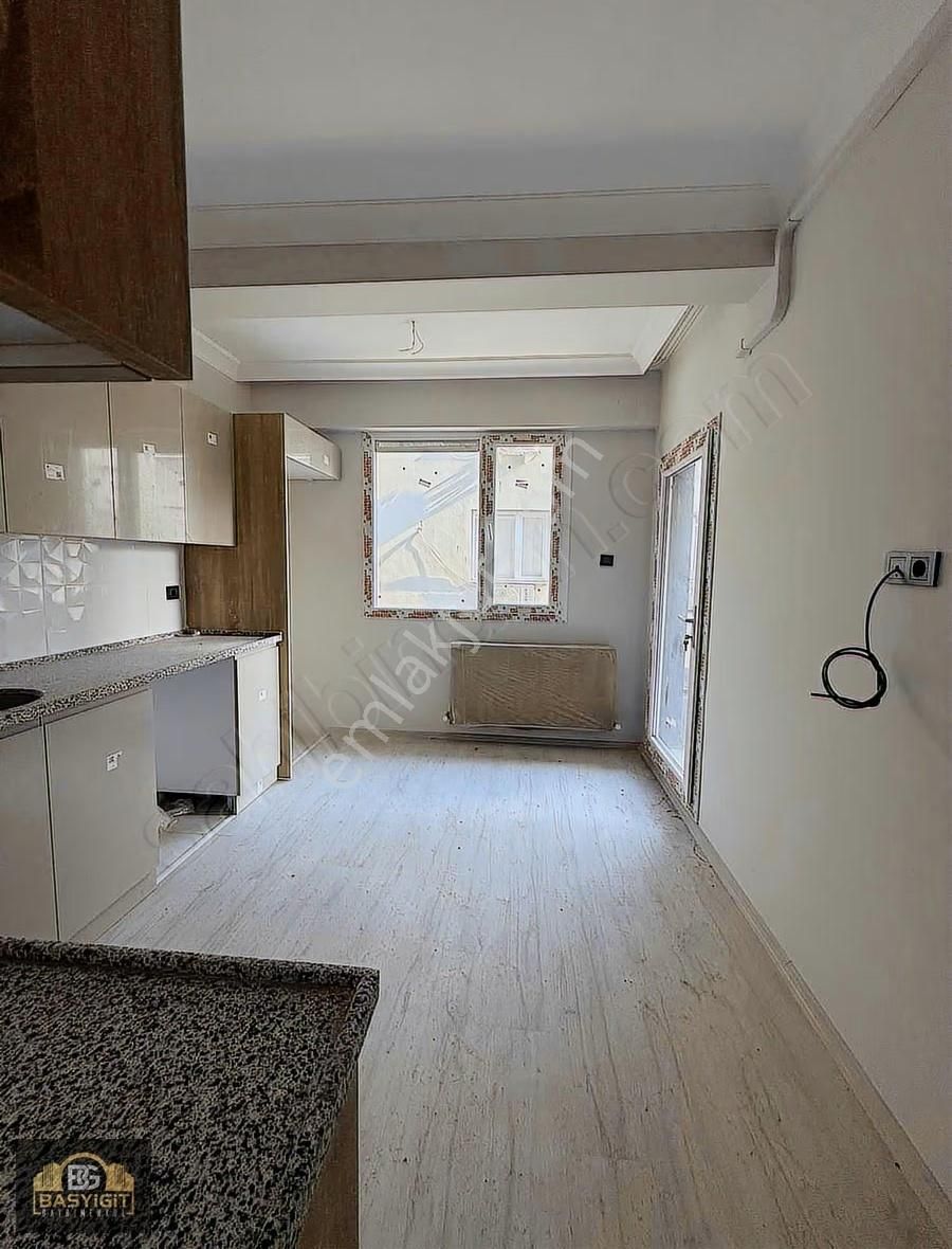 Efendi Mah.nur Cami Yakını 2+1,95m2 Satılık Arakat Sıfır Daire - Görsel 14