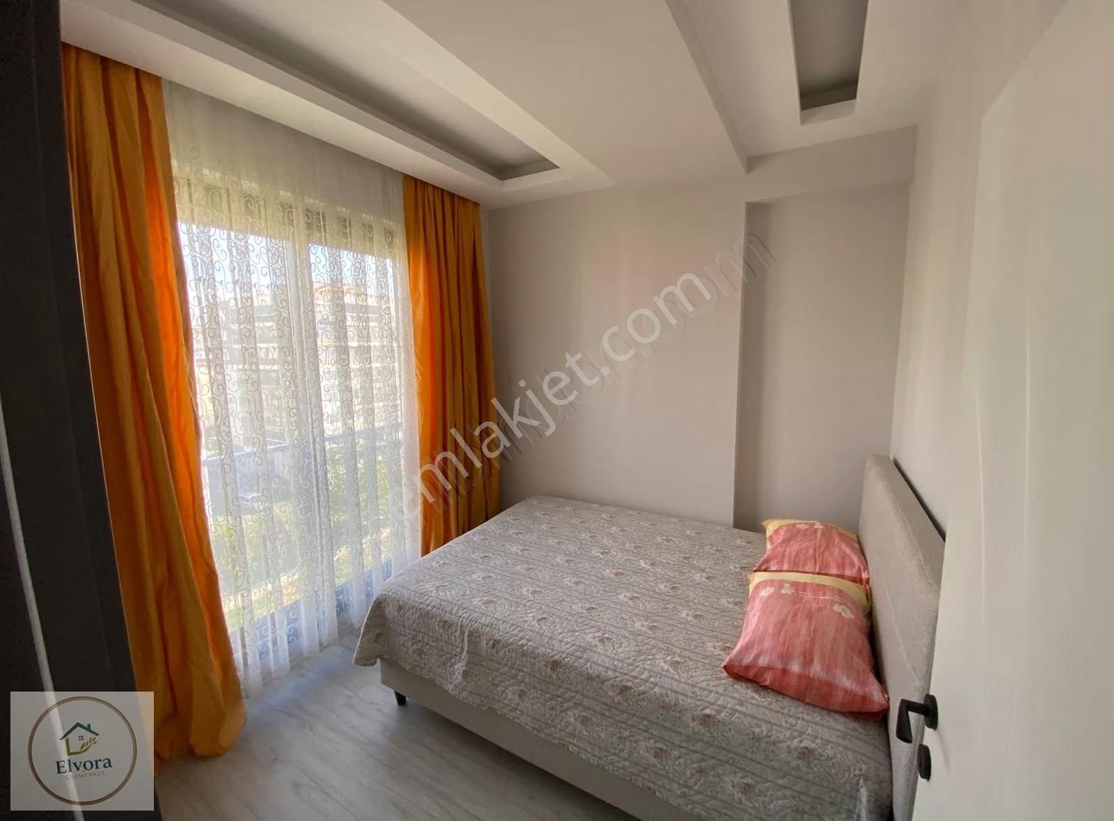 Buca Çamlıkule Site İçinde Havuzlu Eşyalı 1+1 Kiralık Daire - Görsel 2