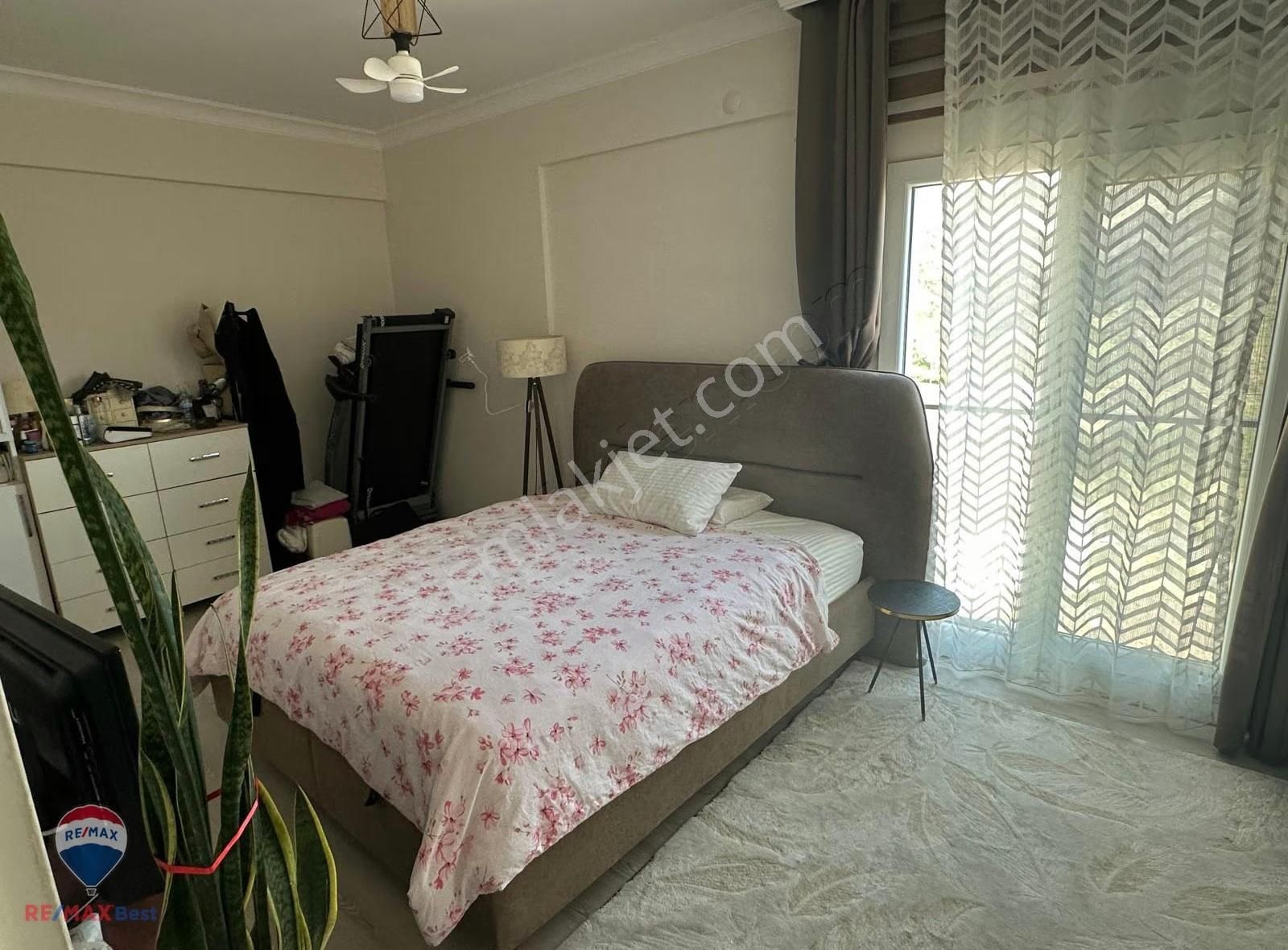 35 Yakakent Site İçinde , Havuzlu 3+1 Geniş Daire Satılık - Görsel 10