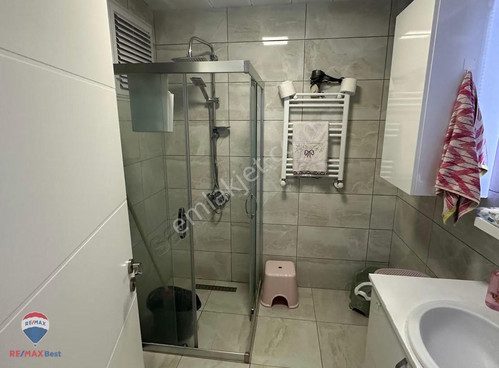 35 Yakakent Site İçinde , Havuzlu 3+1 Geniş Daire Satılık - Görsel 22