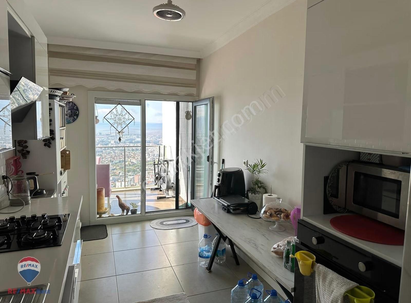 35 Yakakent Site İçinde , Havuzlu 3+1 Geniş Daire Satılık - Görsel 11