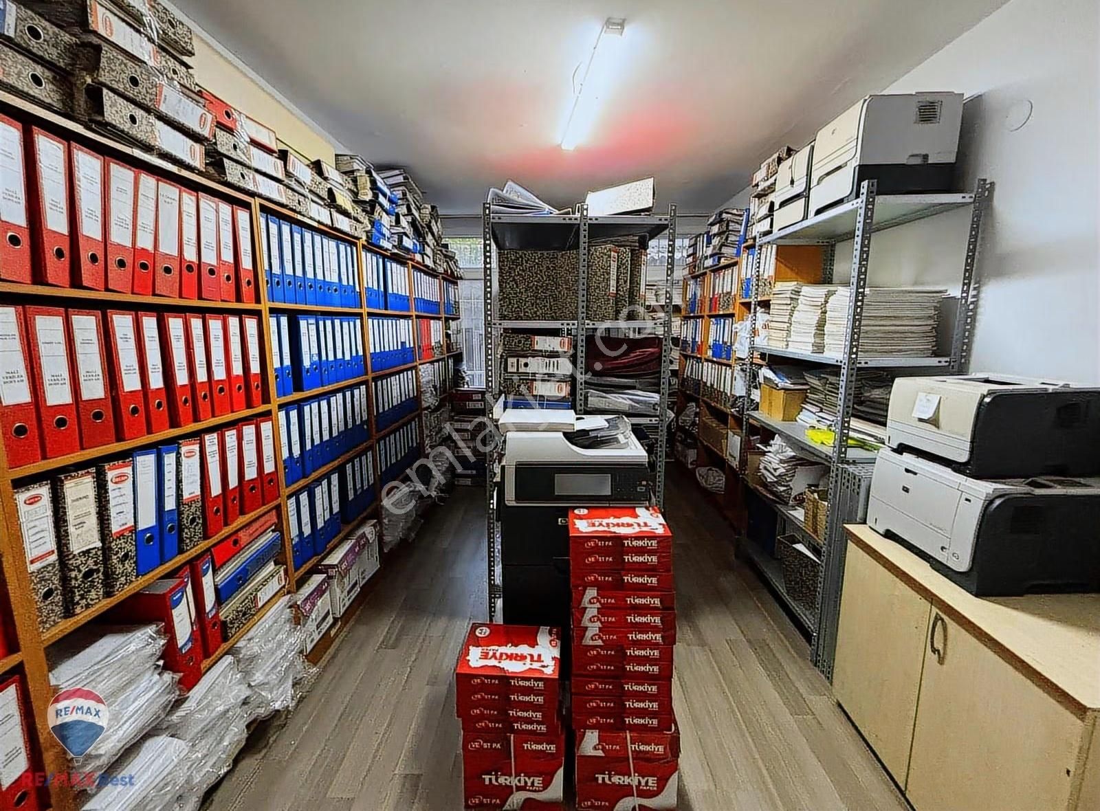 13 Karşıyaka Sahilde Kiralık Lüks İşyeri Ofis - Görsel 9
