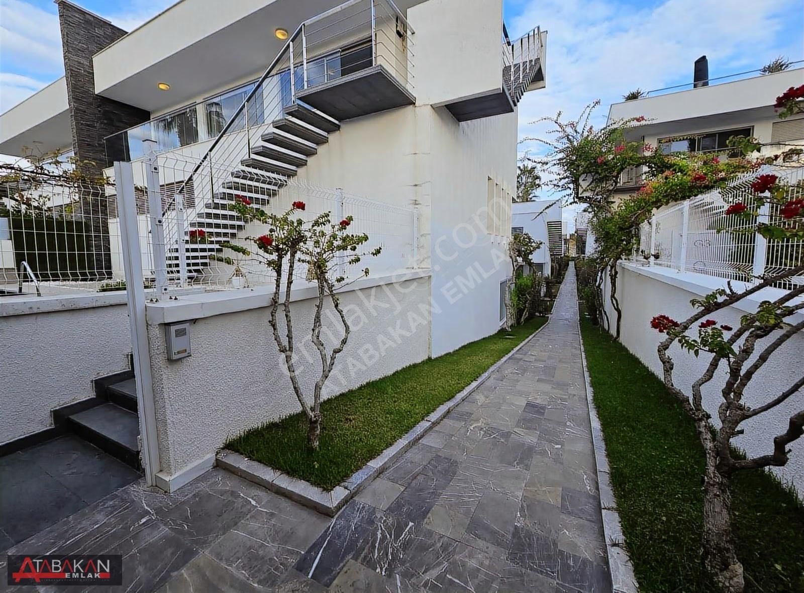 Manavgat Sorgun Da Qgarden Sitesin De 2+1 Havuzlu Terslı Villa - Görsel 9