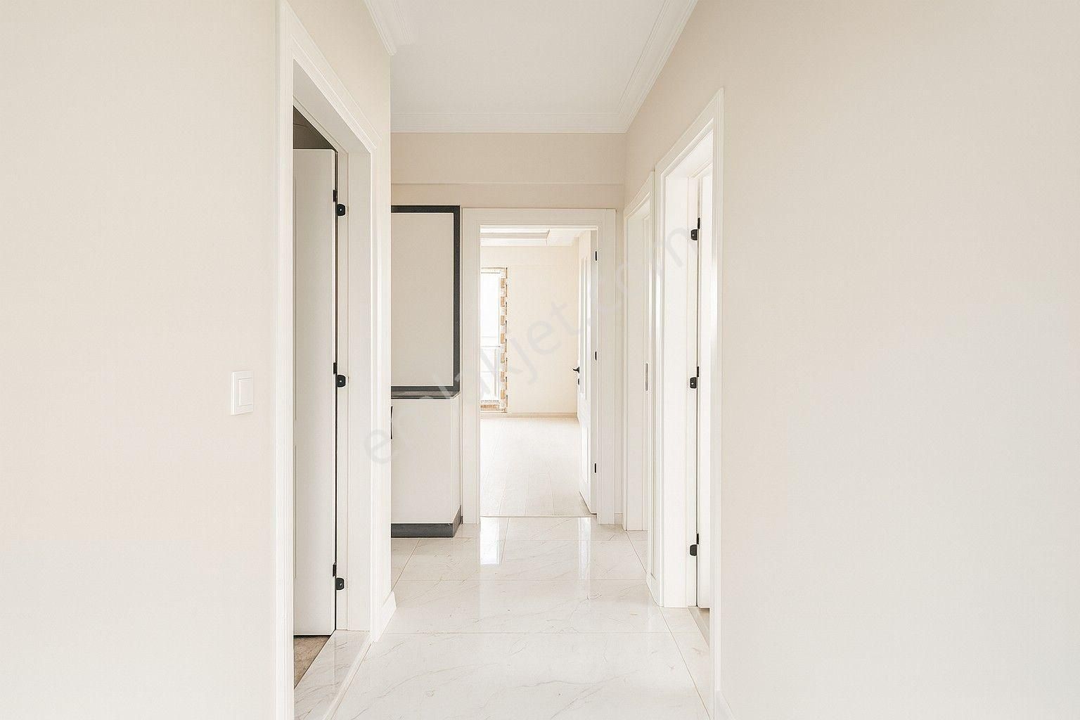 Majestic Manors - Zafer Mahallesinde 2+1 Arakat Sıfır Daire - Görsel 6