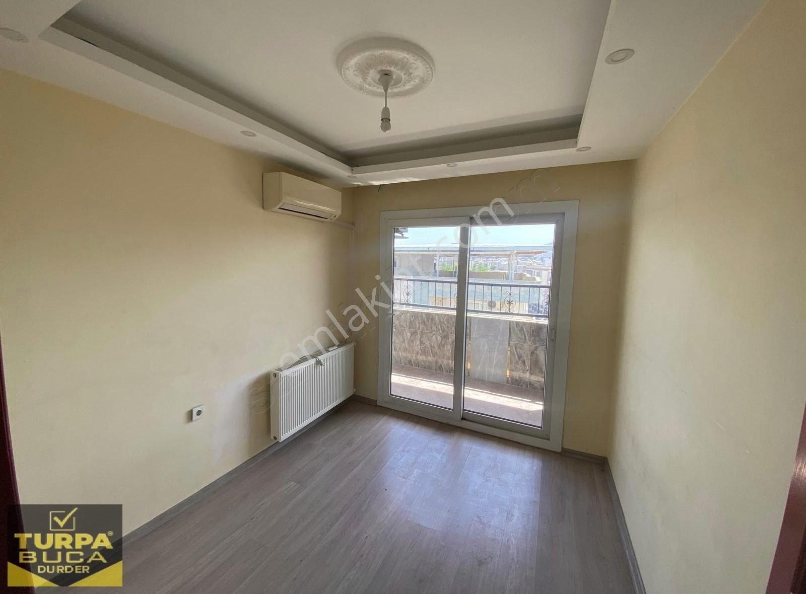 Turpa' Dan Yeşilbağlar' Da Cadde Üstü 2+1 Balkonlu D.gazlı Daire - Görsel 7