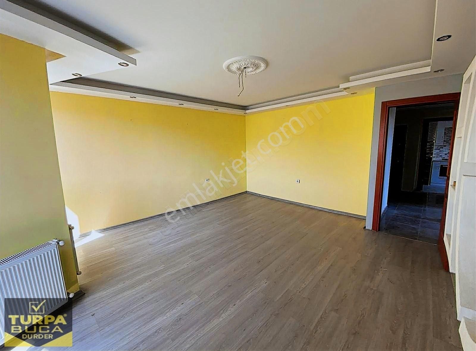 Turpa' Dan Yeşilbağlar' Da Cadde Üstü 2+1 Balkonlu D.gazlı Daire - Görsel 12