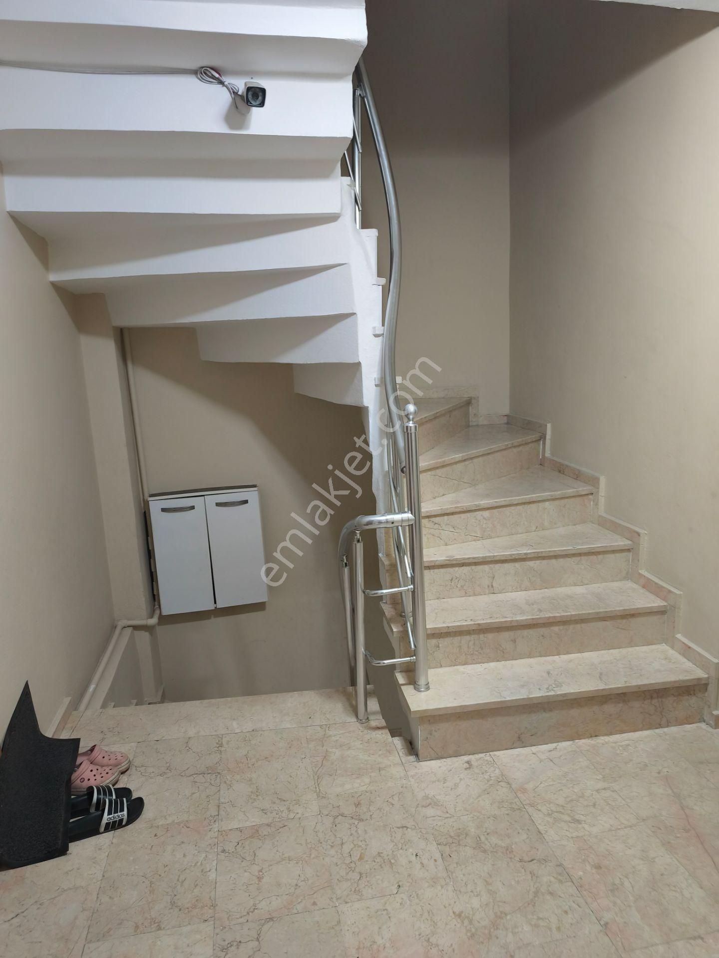 Eyüpsultan Karadolap Kiralık 1+1 Eşyalı Teras Katı Daire - Görsel 23