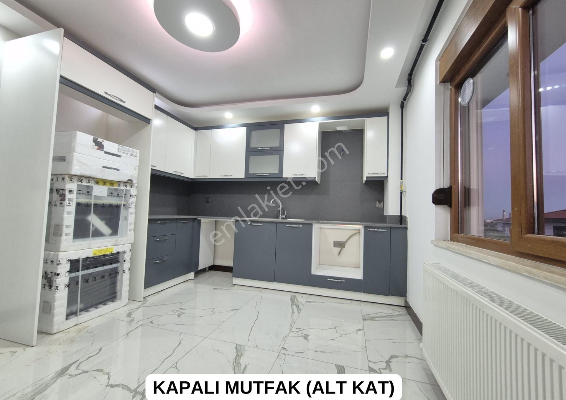 Antalya-döşemealtı-altınkale-kiralık 5+1 Çatı Dublex-sıfır-d.gaz-içi Boş - Görsel 5