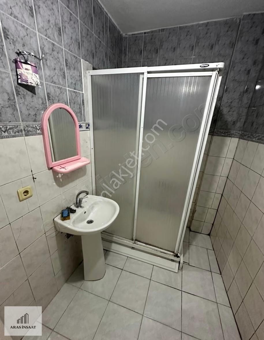 Gaziosmanpaşa Bağlarbaşı'nda Satılık 3+1 180 M2 Dubleks - Görsel 4