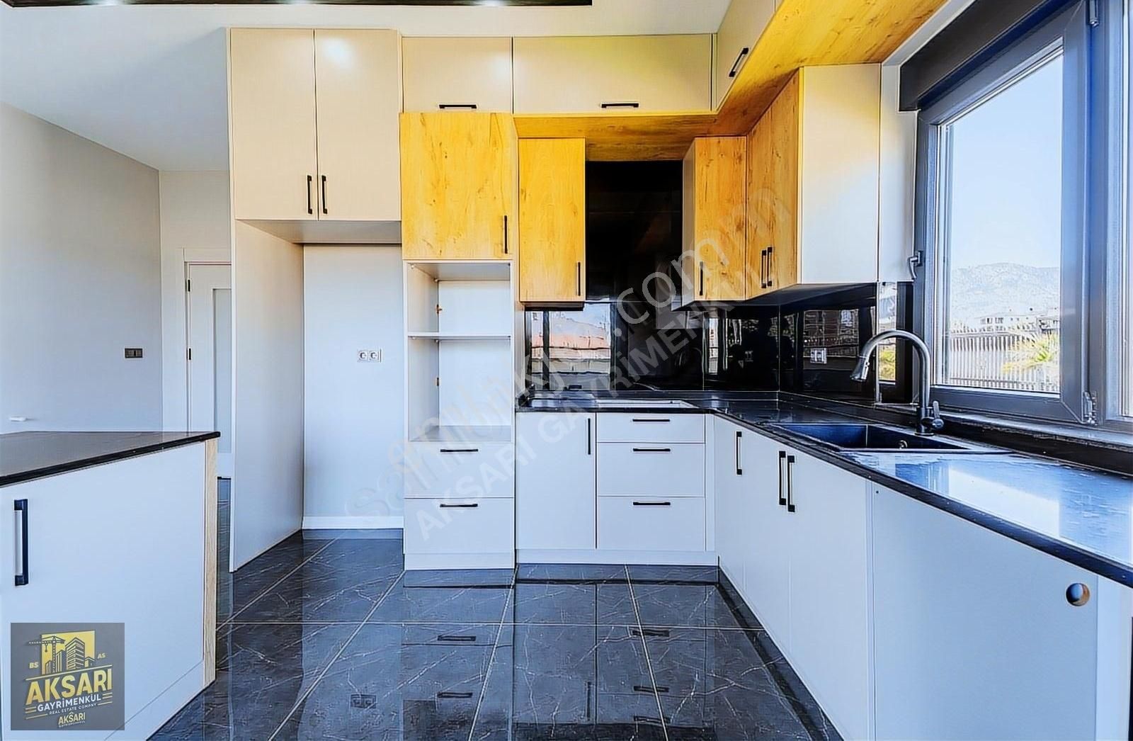 Döşemealtında 3+1 Ultra Lüks Satılık Villa Takasa Uygun - Görsel 28